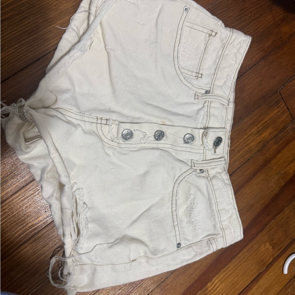 Women's Cream Shorts